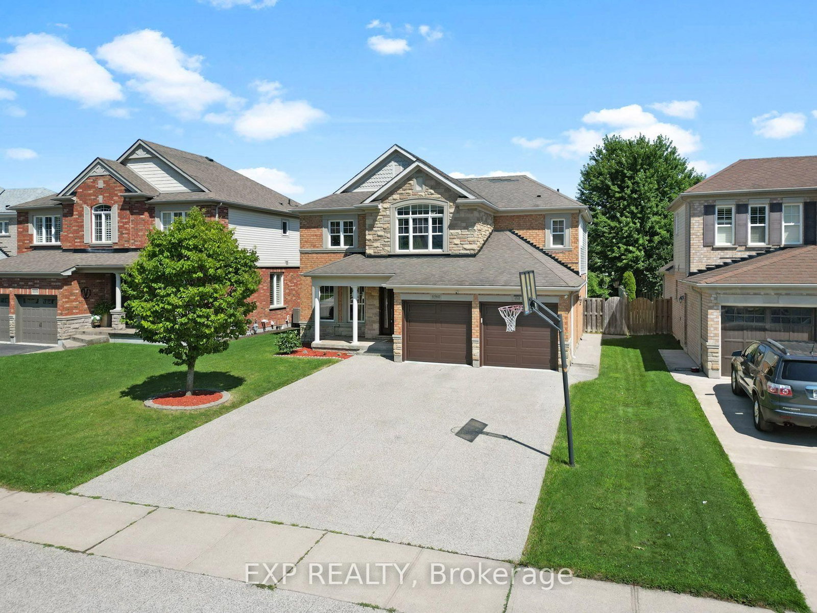 6560 St. Michael Avenue • Niagara Falls, ON photo 3
