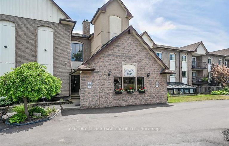20 John Street • #202 • Grimsby, ON photo 3