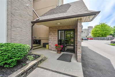 20 John Street • #202 • Grimsby, ON photo 4