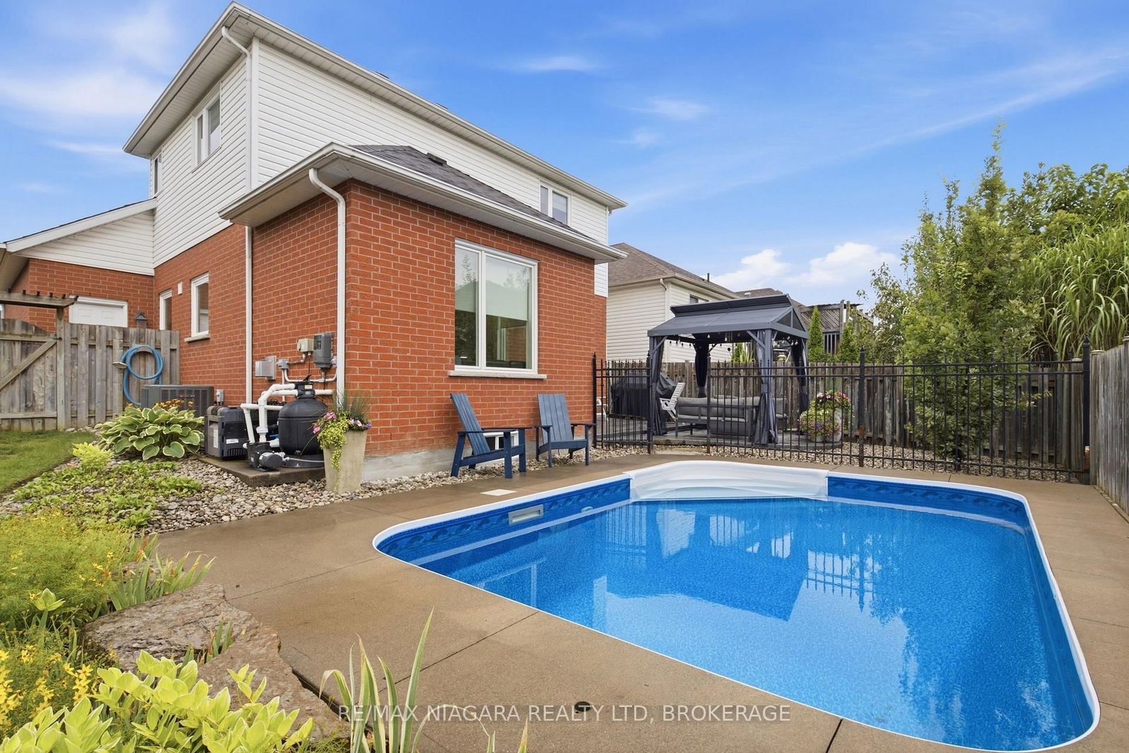 15 Cozocar Crescent • St. Catharines, ON photo 14