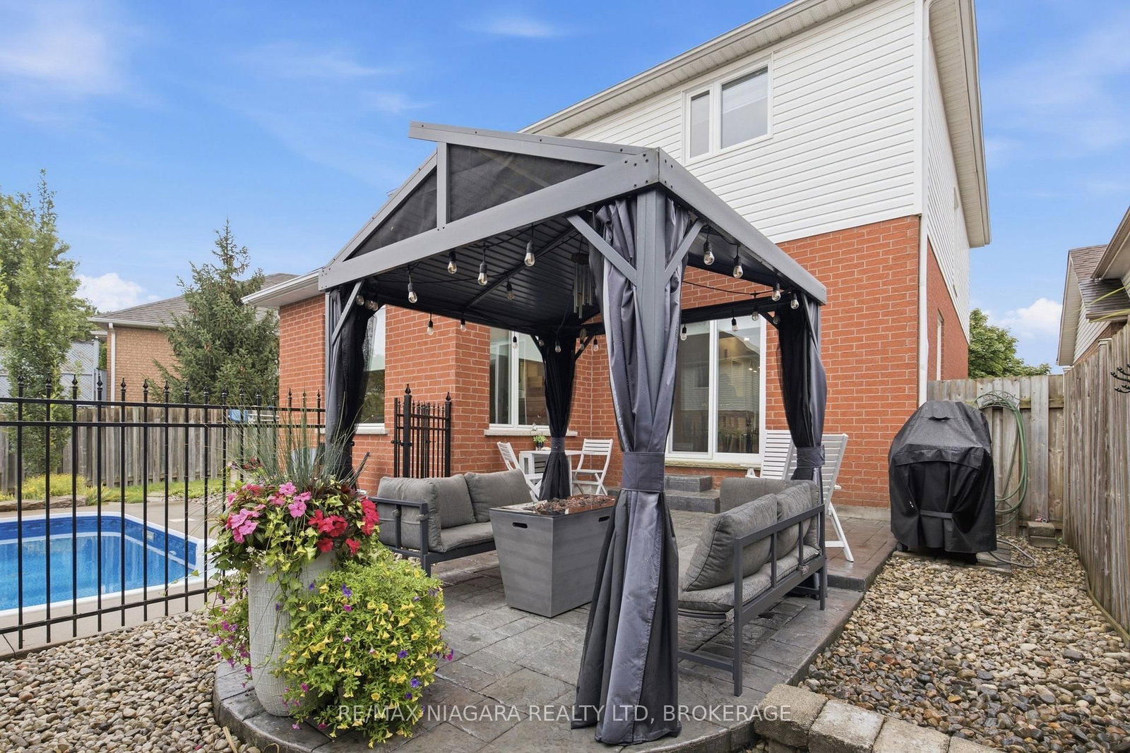 15 Cozocar Crescent • St. Catharines, ON photo 17