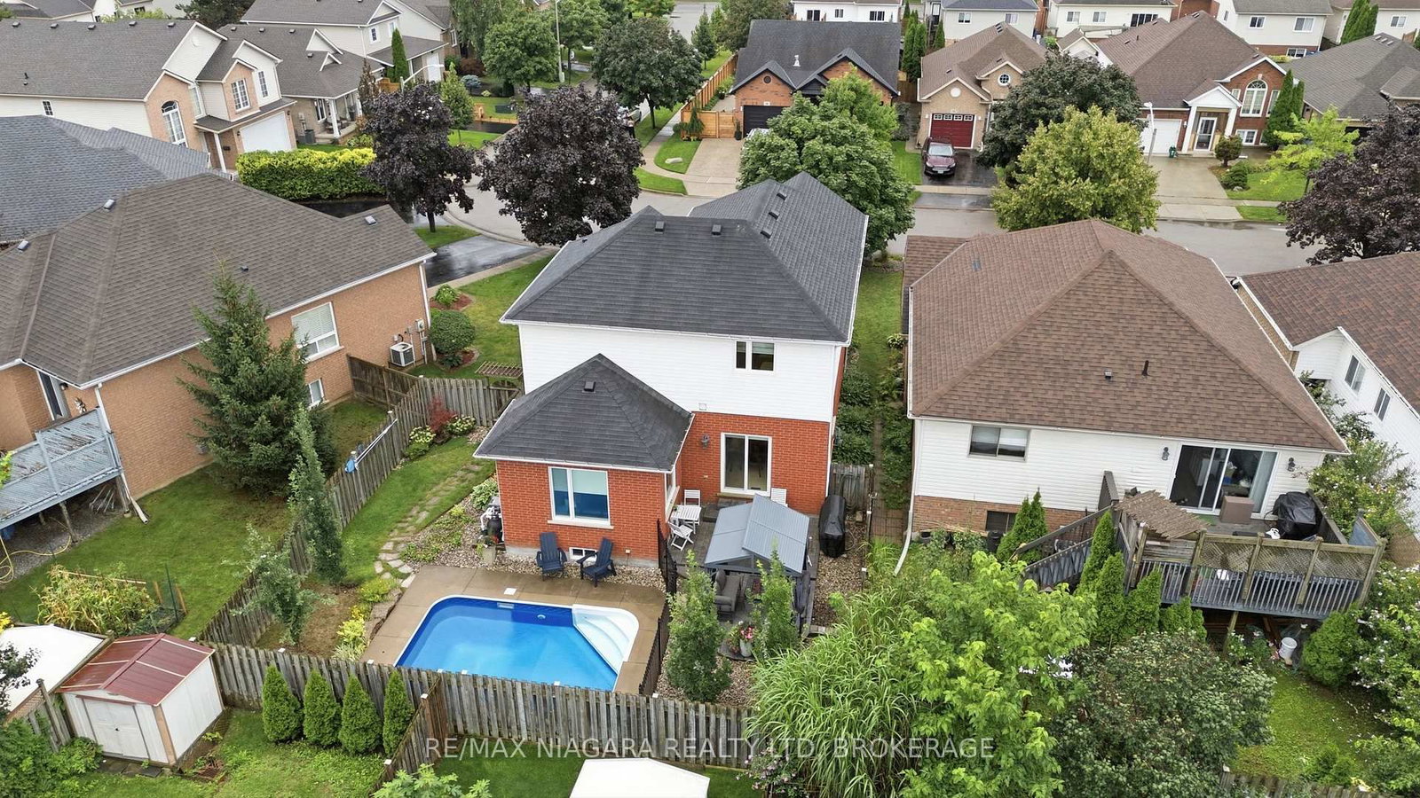 15 Cozocar Crescent • St. Catharines, ON photo 21
