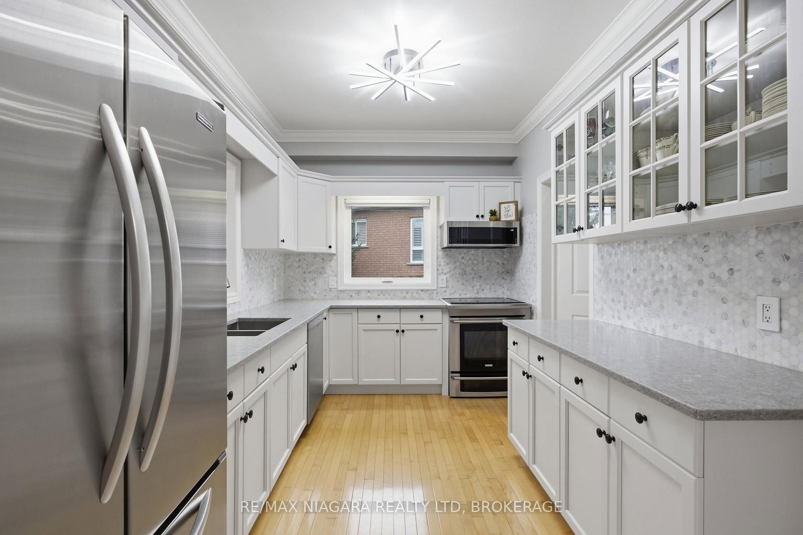 15 Cozocar Crescent • St. Catharines, ON photo 42