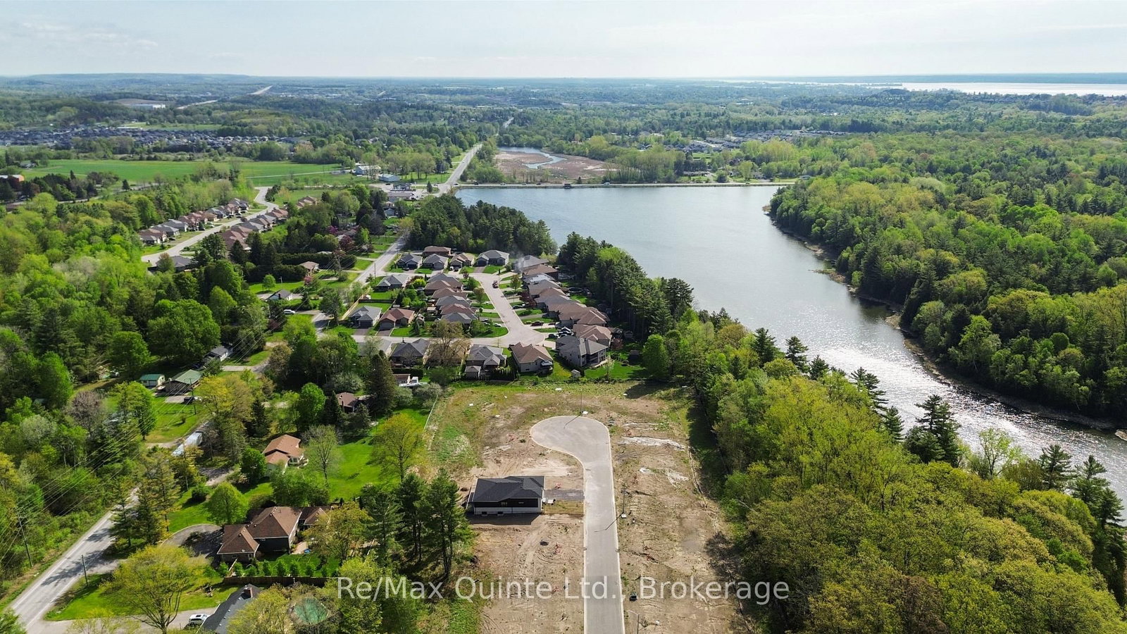 30 Exeter Court • Ingleside, ON photo 9