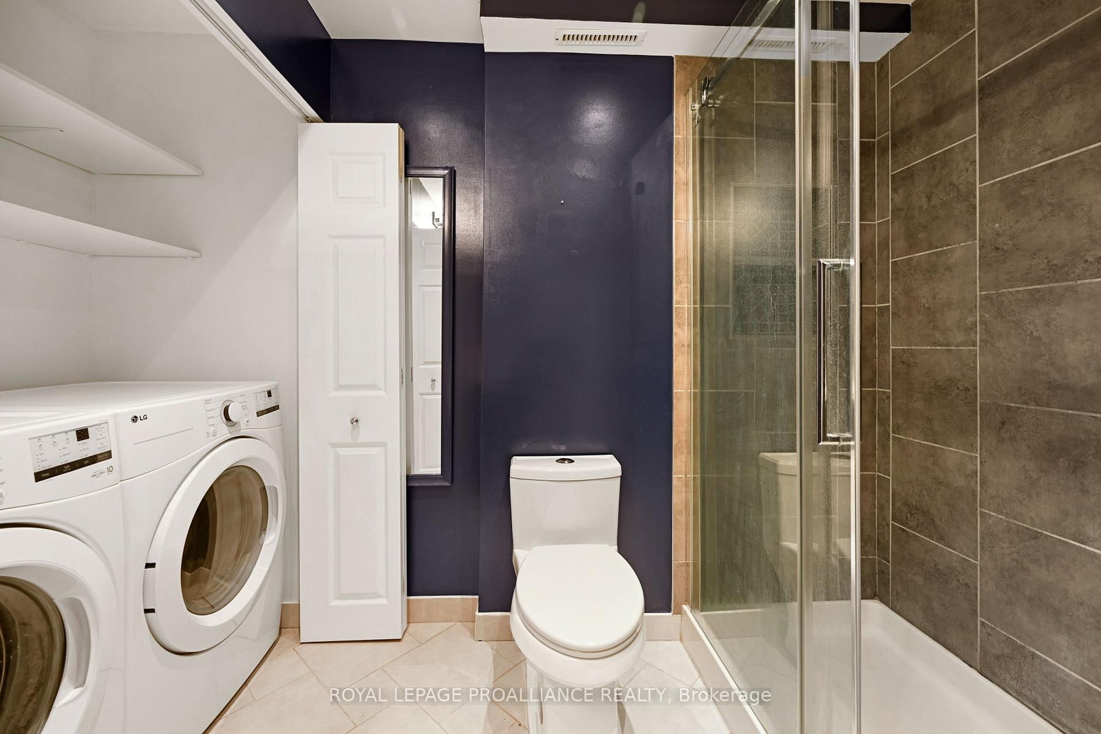 372 King Street W • Brockville, ON photo 14
