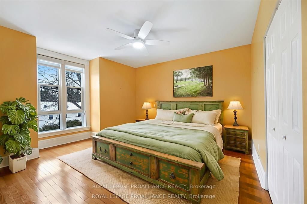 372 King Street W • Brockville, ON photo 20