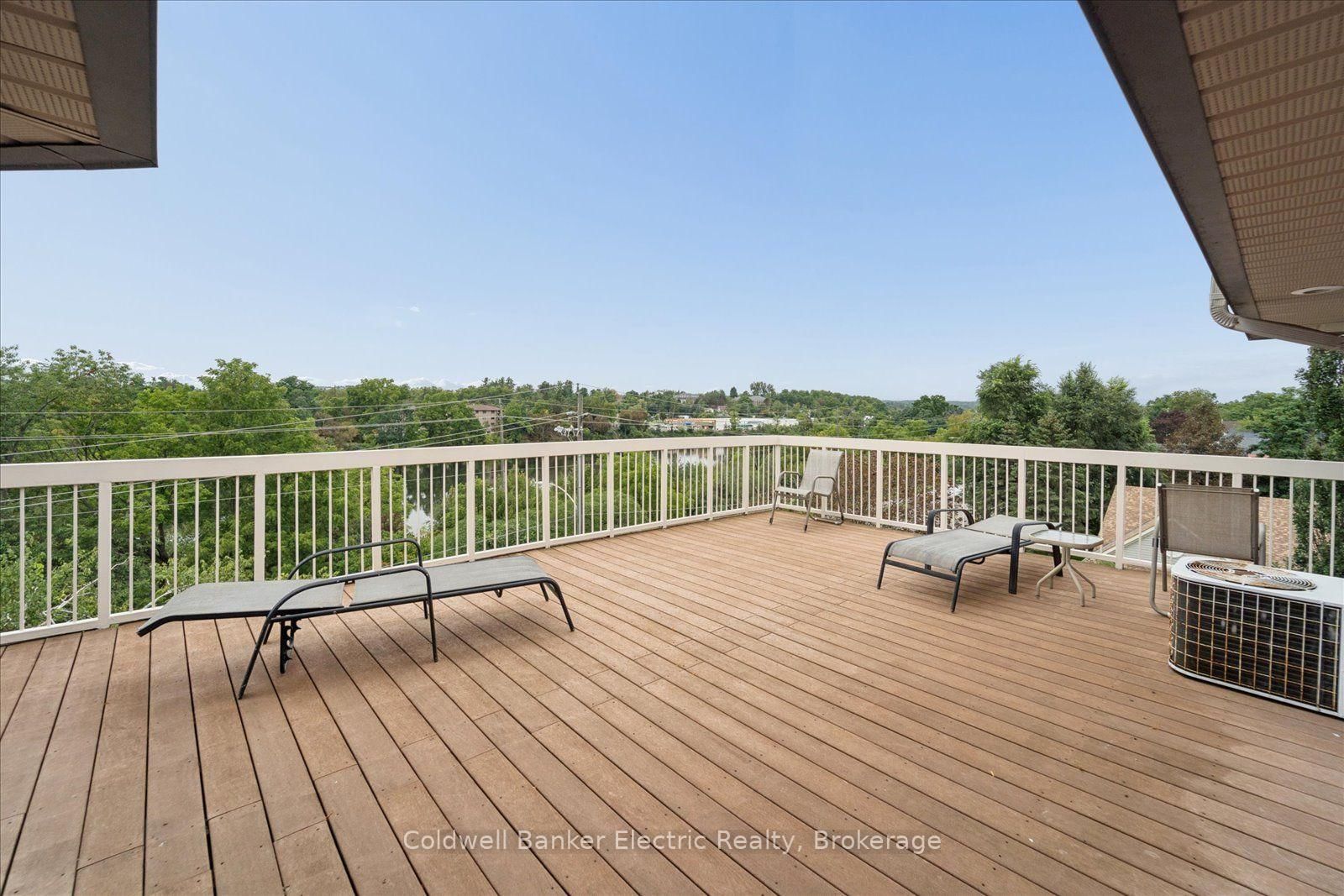 40 Auburn Street • #206 • Peterborough, ON photo 33