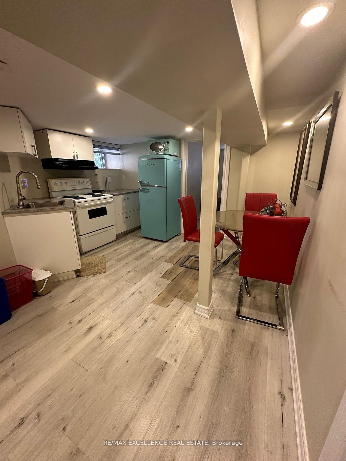 bsmt - 25 Barnesdale Avenue S, Hamilton 3
