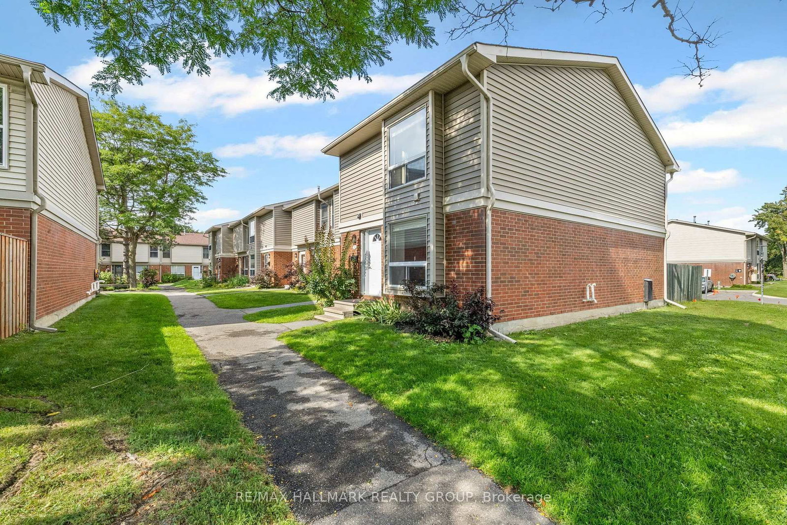 840 Cahill Drive W • #31 • Ottawa, ON photo 27
