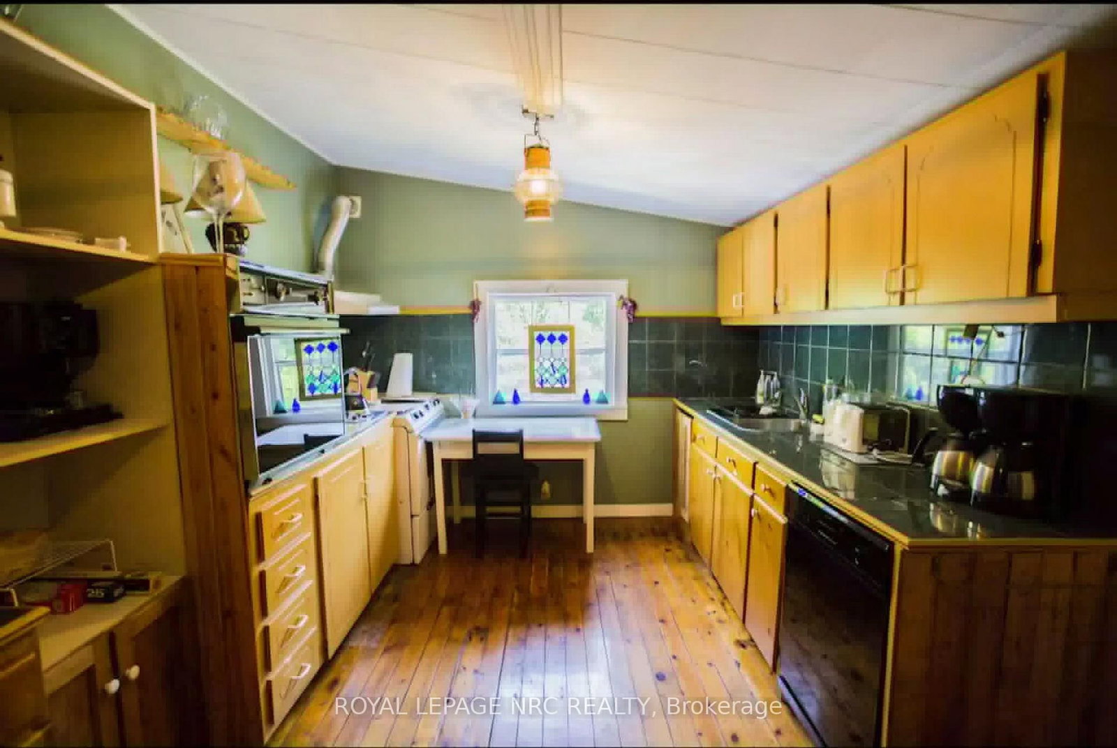 156 Mary Street • Niagara-on-the-Lake, ON photo 12