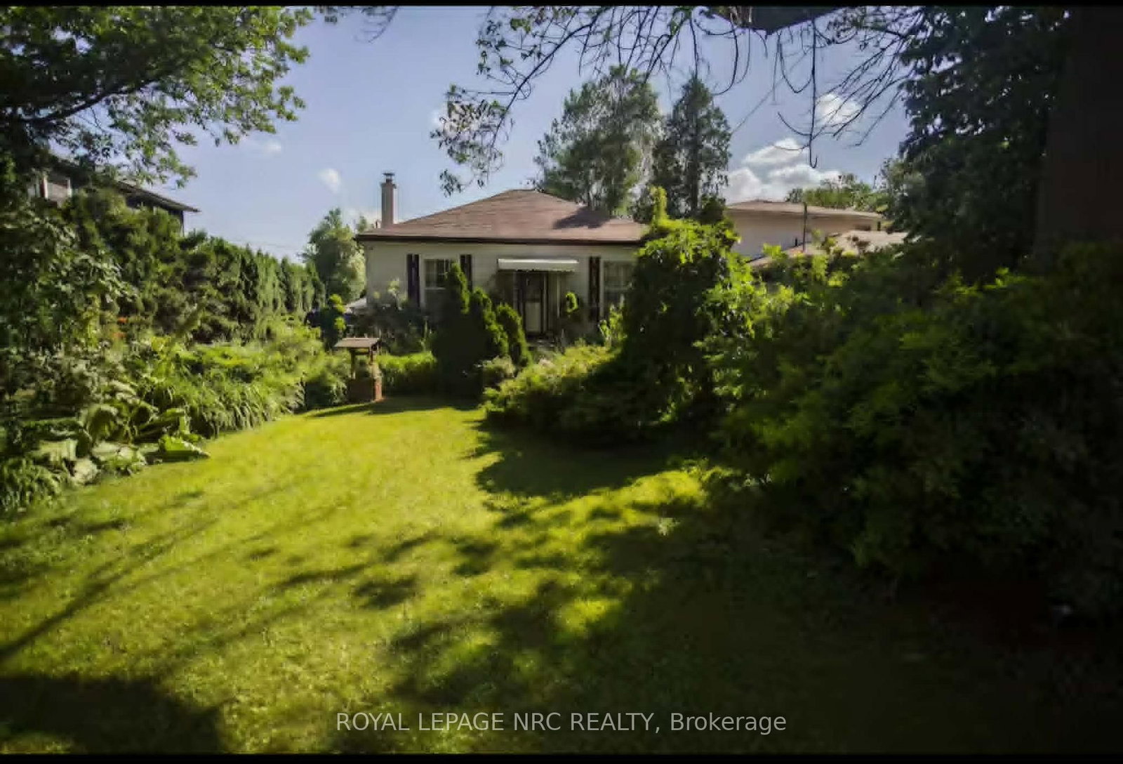 156 Mary Street • Niagara-on-the-Lake, ON photo 17