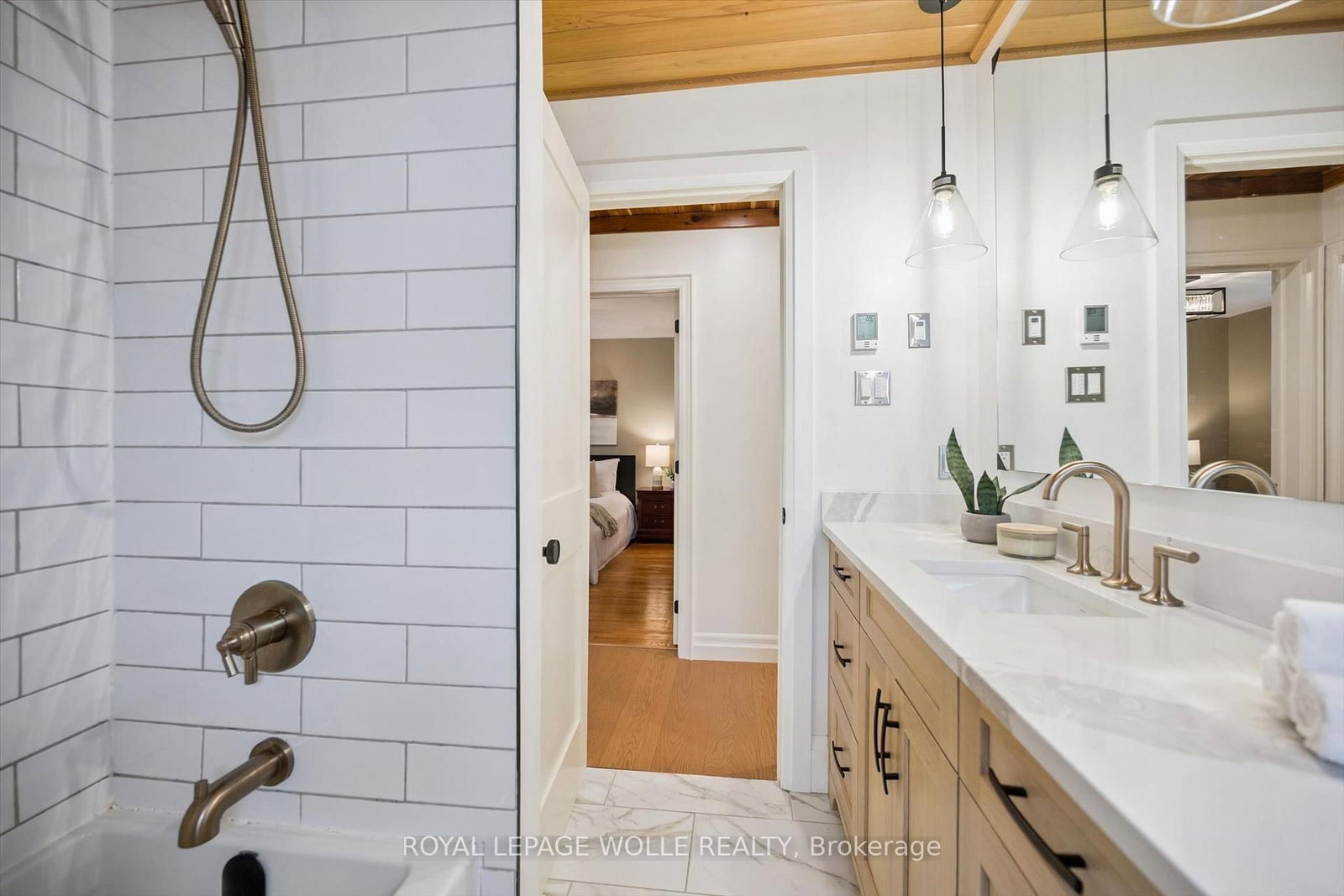 223 Carter Avenue • Waterloo, ON photo 19