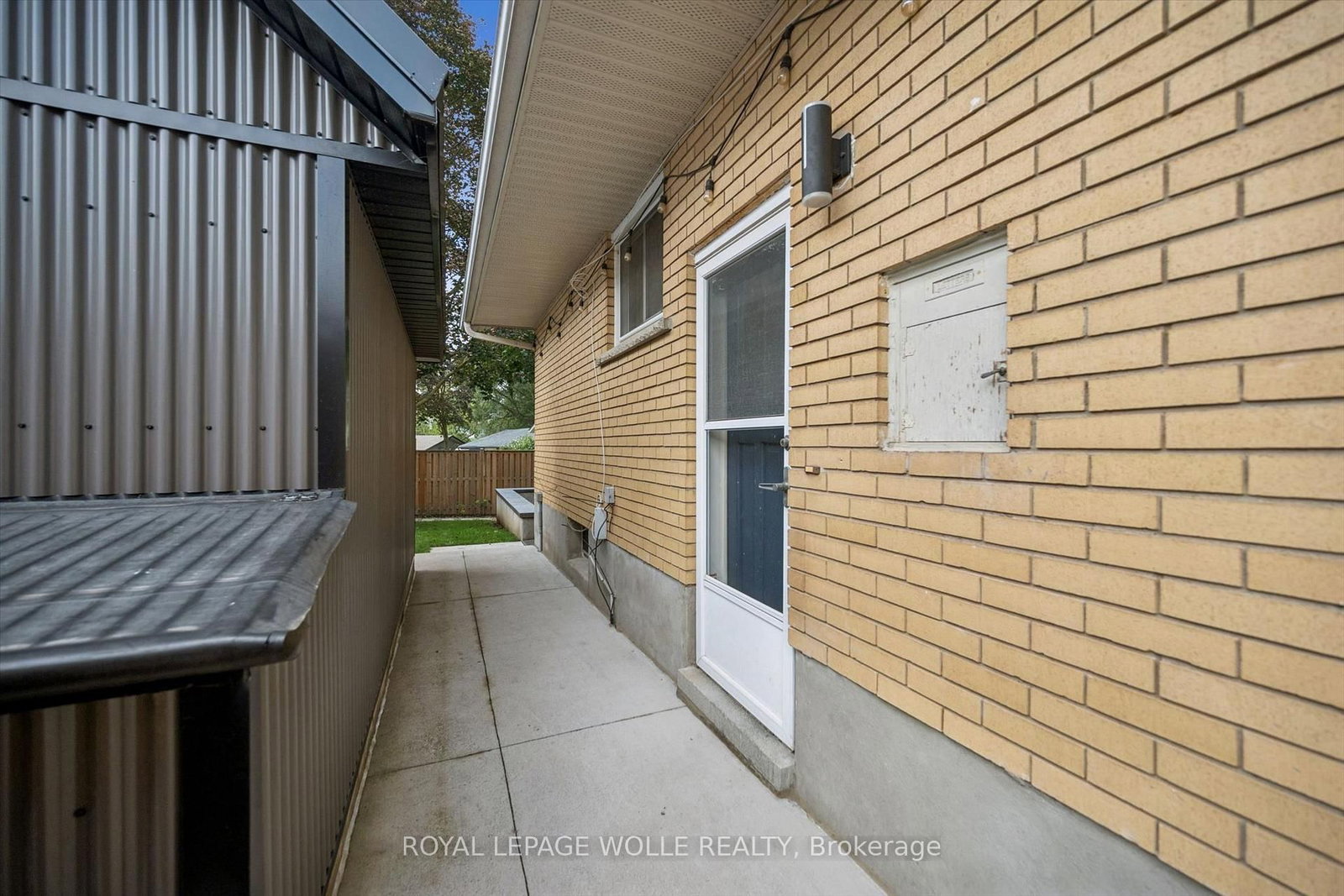 223 Carter Avenue • Waterloo, ON photo 27