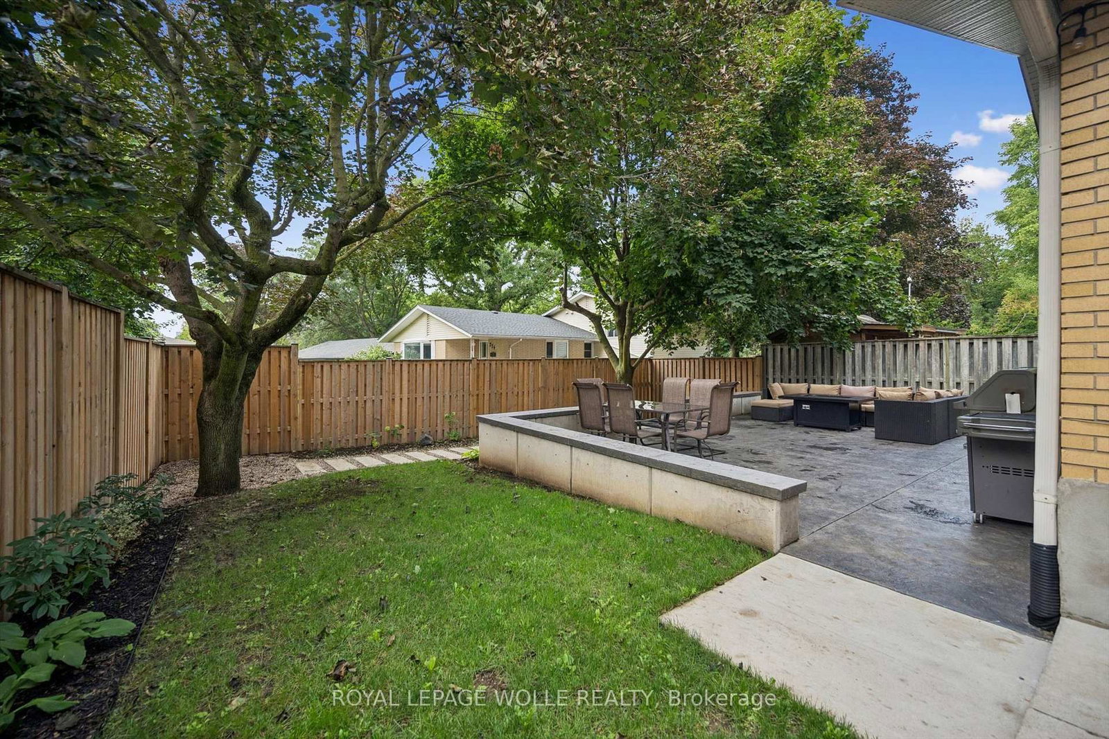 223 Carter Avenue • Waterloo, ON photo 28