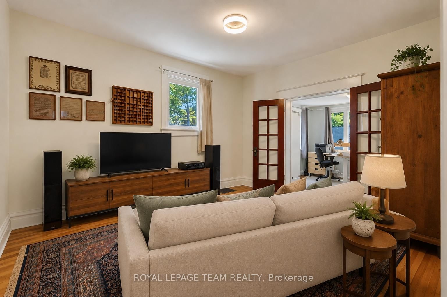 10 Clarendon Avenue • Ottawa, ON photo 17
