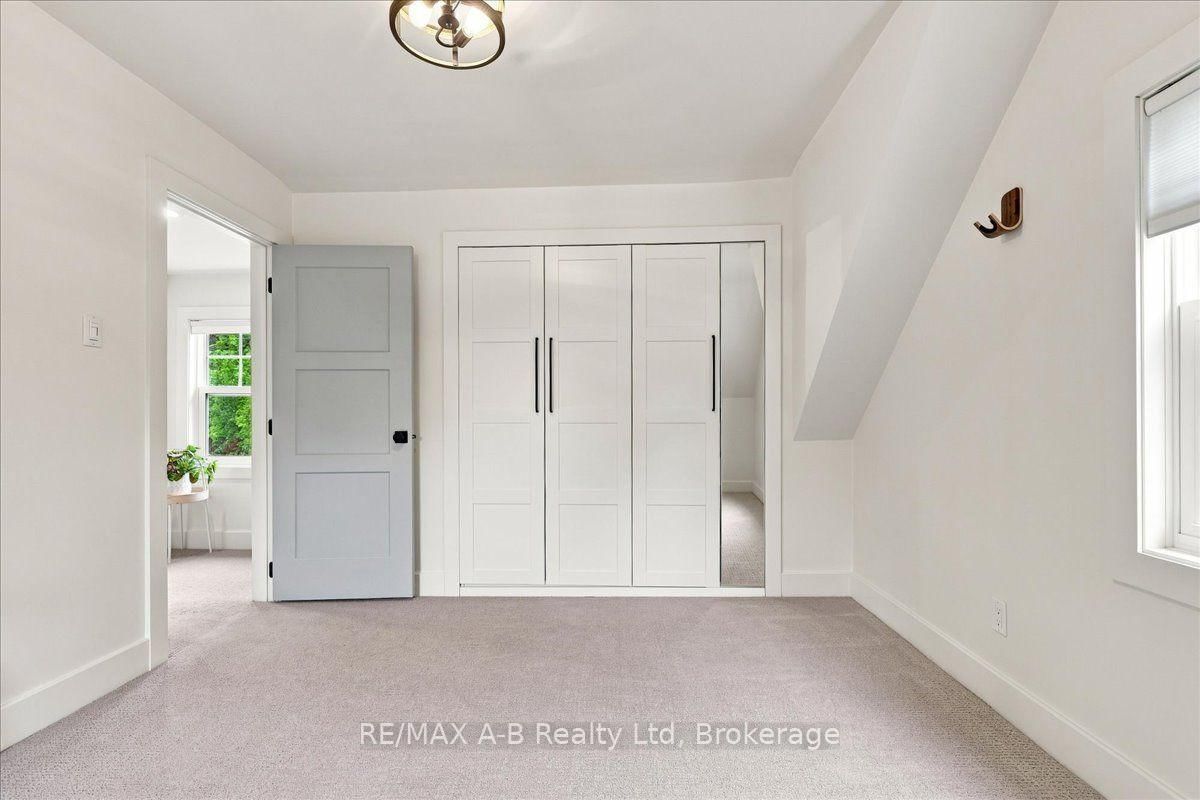 143 Britannia Street • Stratford, ON photo 21