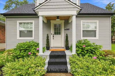 143 Britannia Street • Stratford, ON photo 3