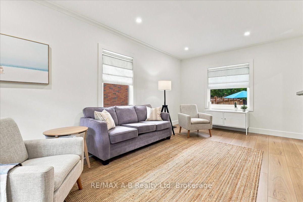 143 Britannia Street • Stratford, ON photo 5