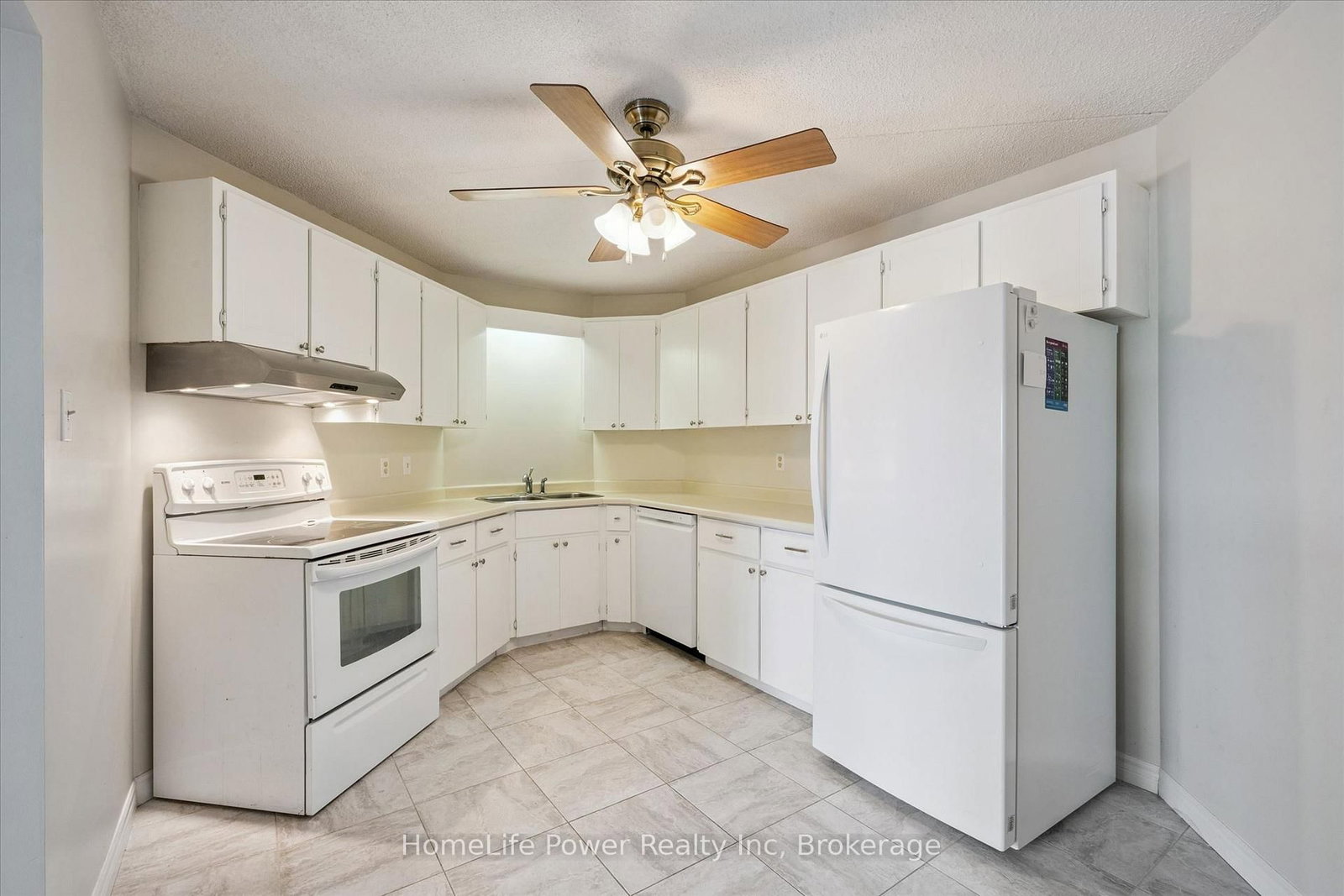 22 Marilyn Drive • #402 • Guelph, ON photo 13
