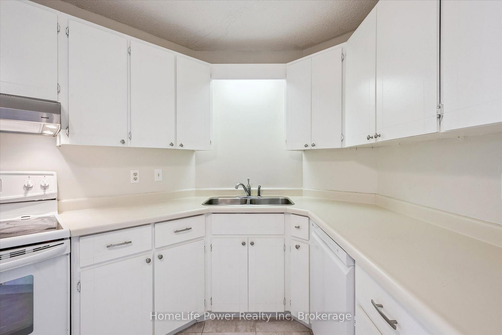 22 Marilyn Drive • #402 • Guelph, ON photo 14