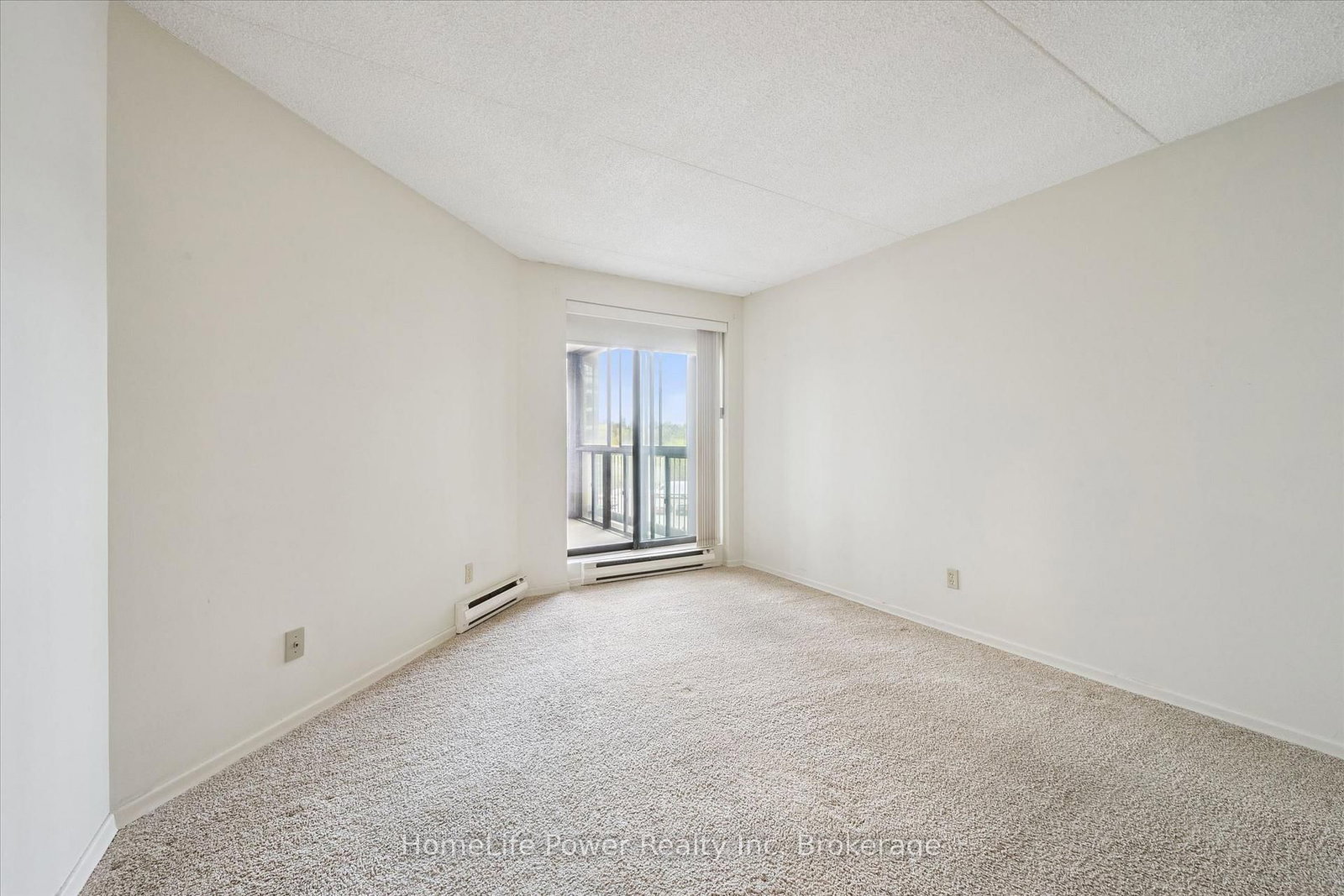 22 Marilyn Drive • #402 • Guelph, ON photo 21