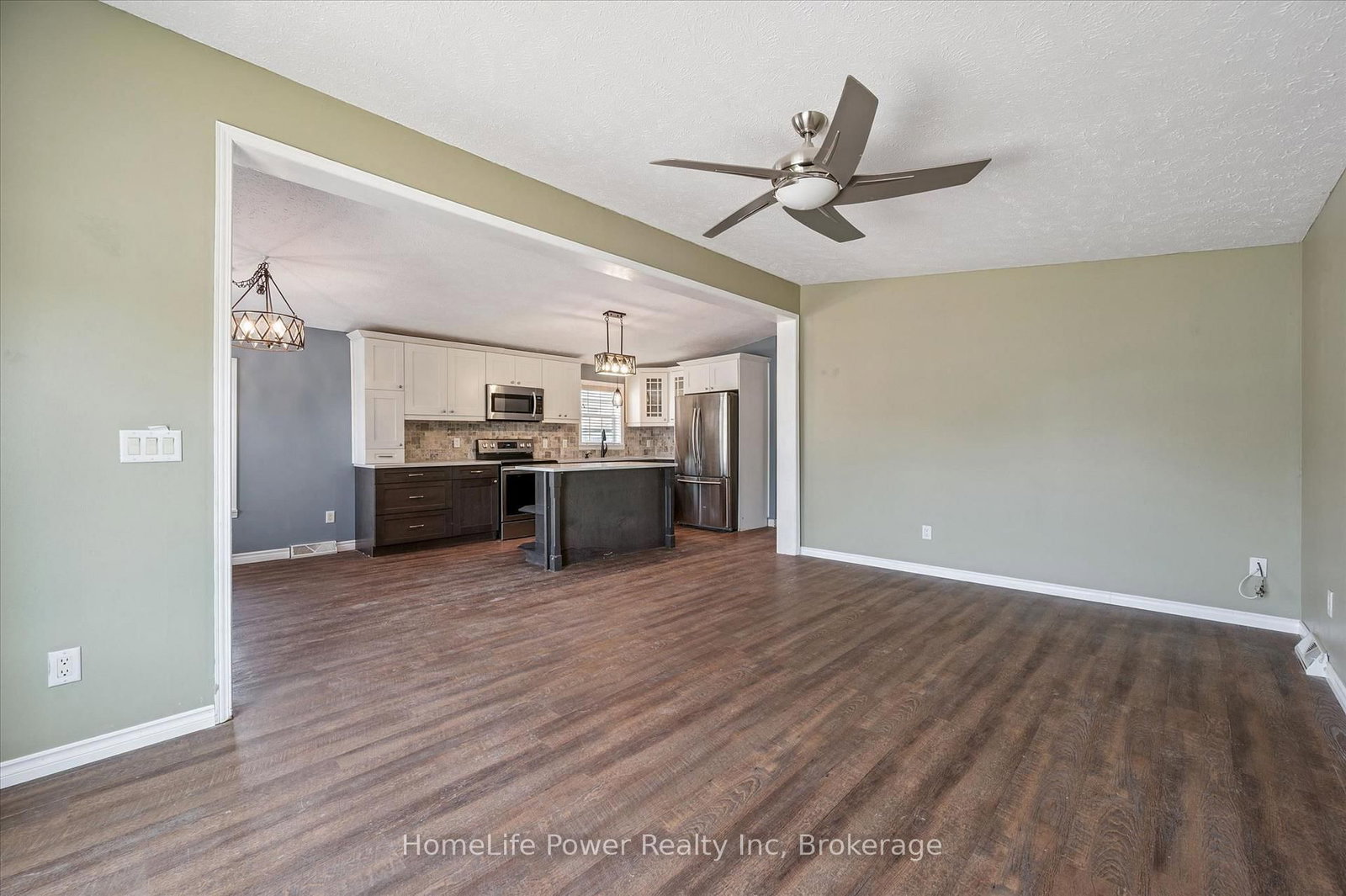 20 Elm Street • Puslinch, ON photo 9