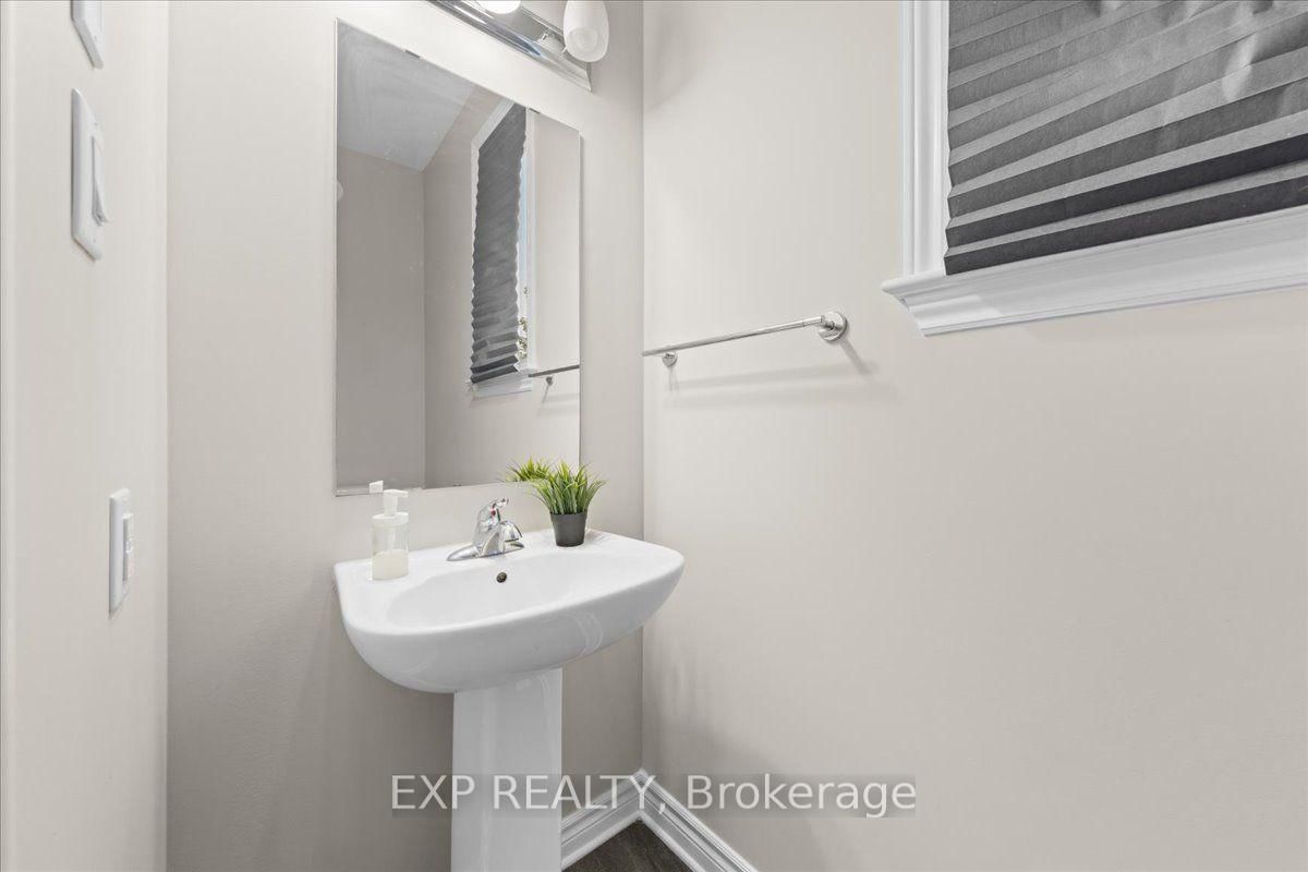 10 Duncanville Street • Russell, ON photo 4