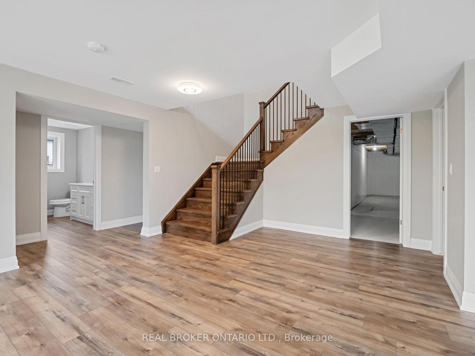 149 Willowbrook Drive • Welland, ON photo 25