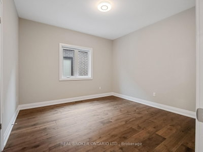 149 Willowbrook Drive • Welland, ON photo 8