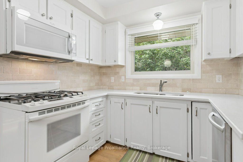 18 Conger Place • Belleville, ON photo 17