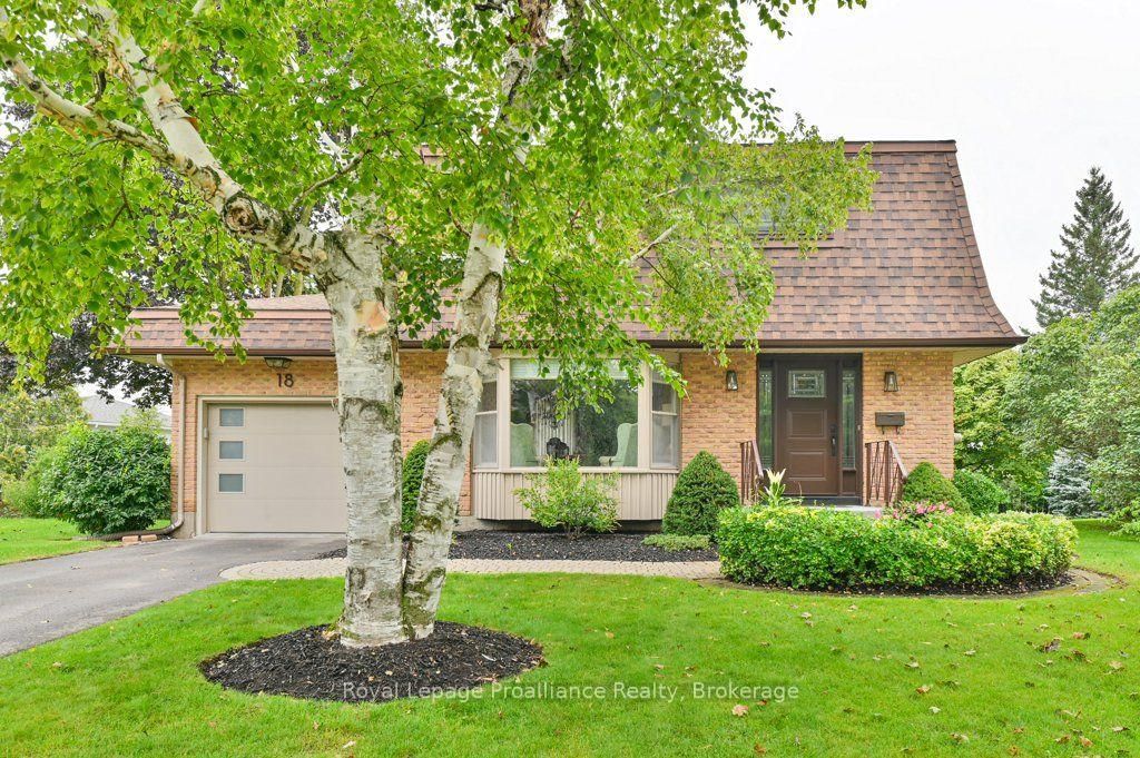 18 Conger Place • Belleville, ON photo 3