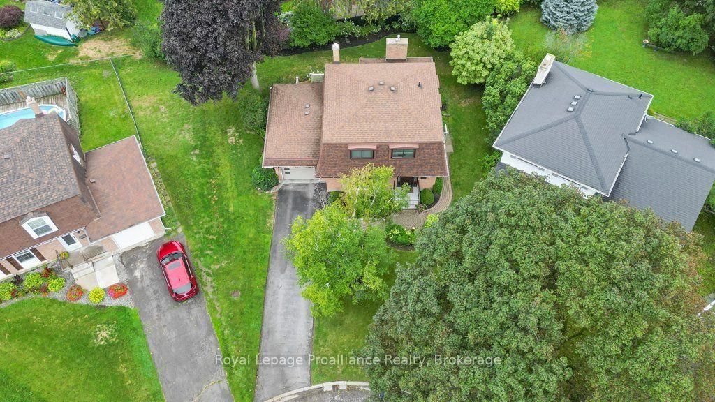 18 Conger Place • Belleville, ON photo 46