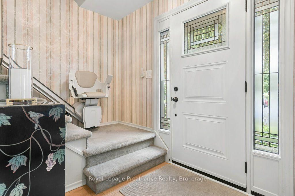 18 Conger Place • Belleville, ON photo 8