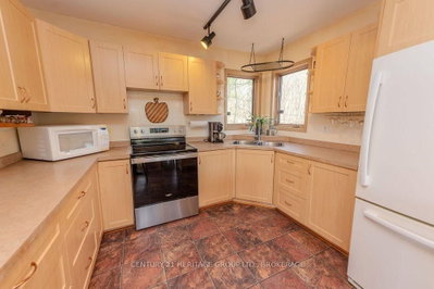 2238 Little Long Lake Road • Sydenham, ON photo 8