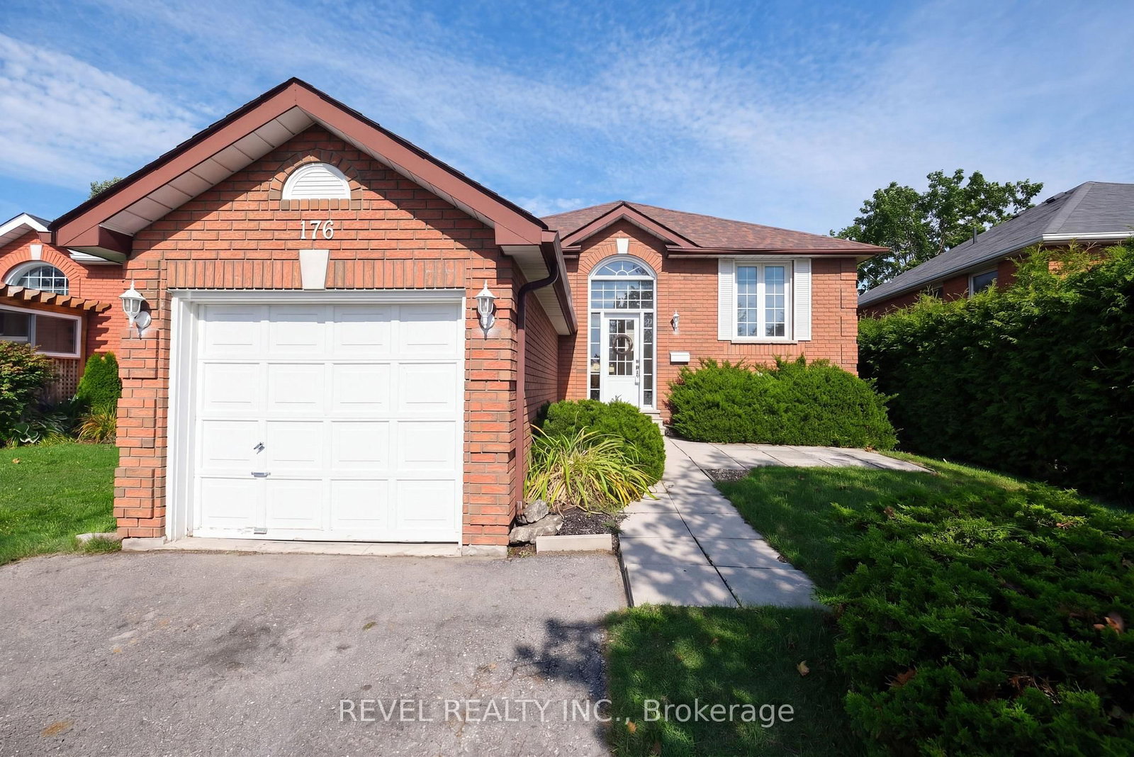 176 TOWERHILL Road • Peterborough, ON photo 1