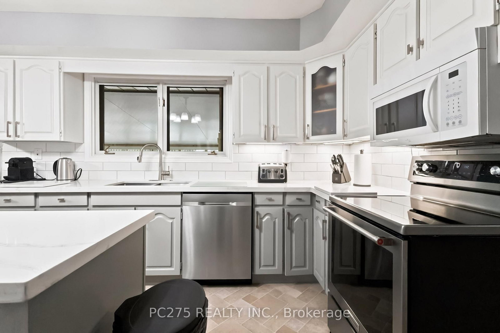 15195 Nine Mile Road • Middlesex Centre, ON photo 12