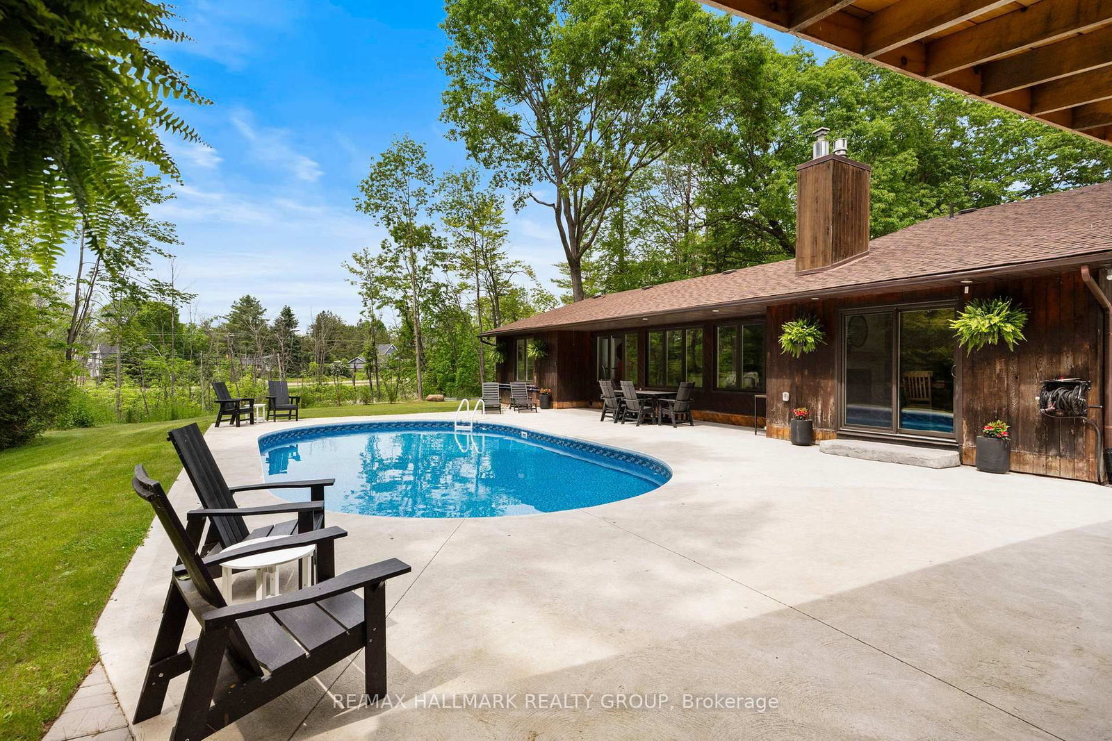408 Yole Crescent • Elizabethtown-Kitley, ON photo 2
