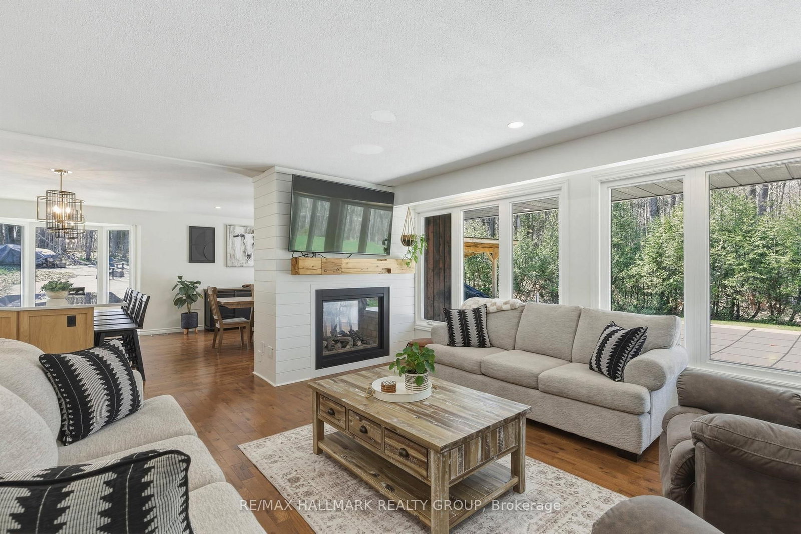 408 Yole Crescent • Elizabethtown-Kitley, ON photo 9