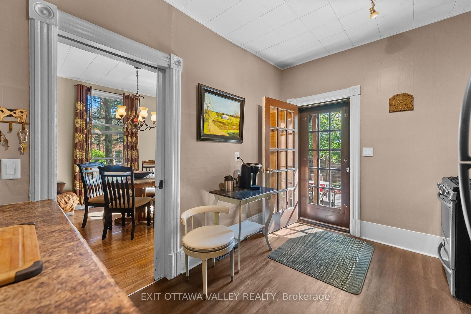 283 & 285 William Street • Pembroke, ON photo 6