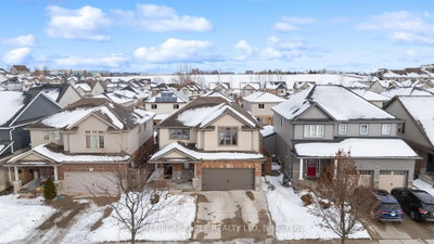 589 Sales Drive • Woodstock, ON photo 2