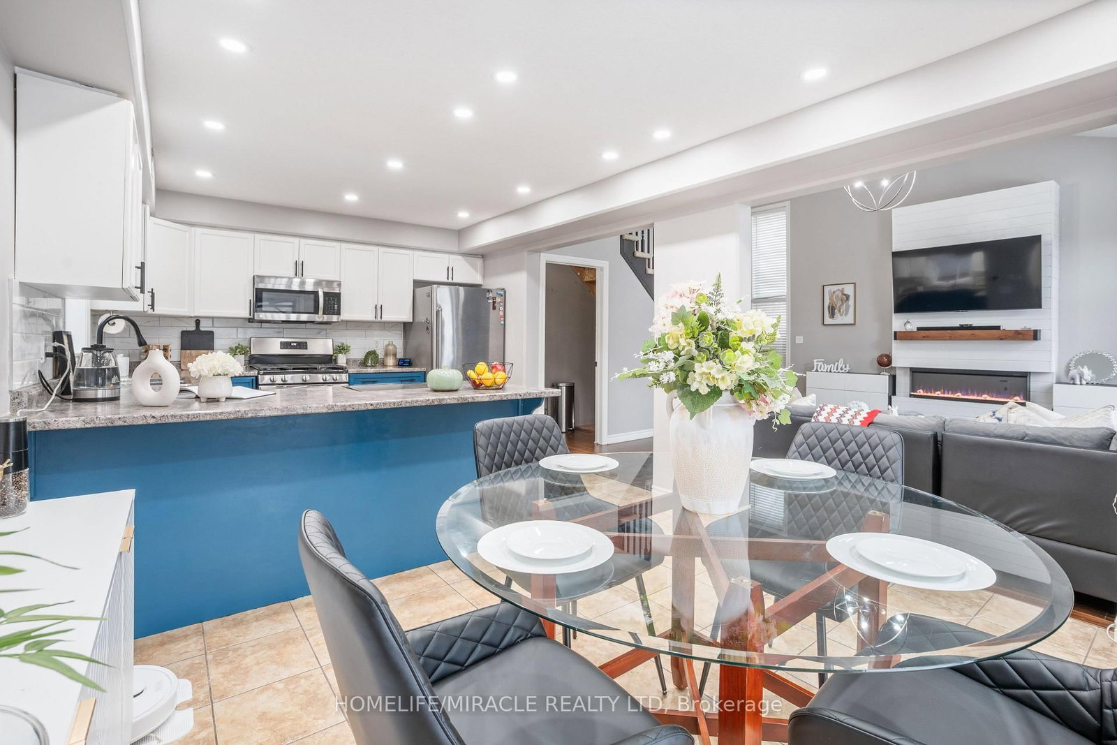 589 Sales Drive • Woodstock, ON photo 32