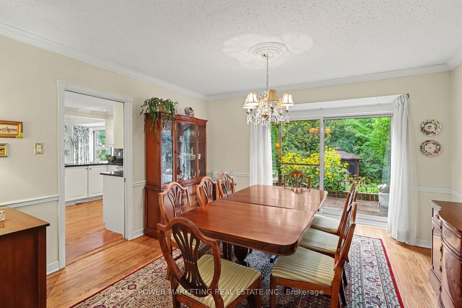29 Okanagan Drive • Ottawa, ON photo 10