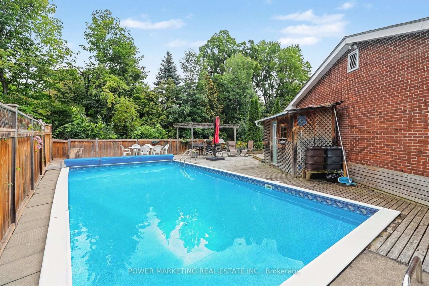 29 Okanagan Drive • Ottawa, ON photo 31