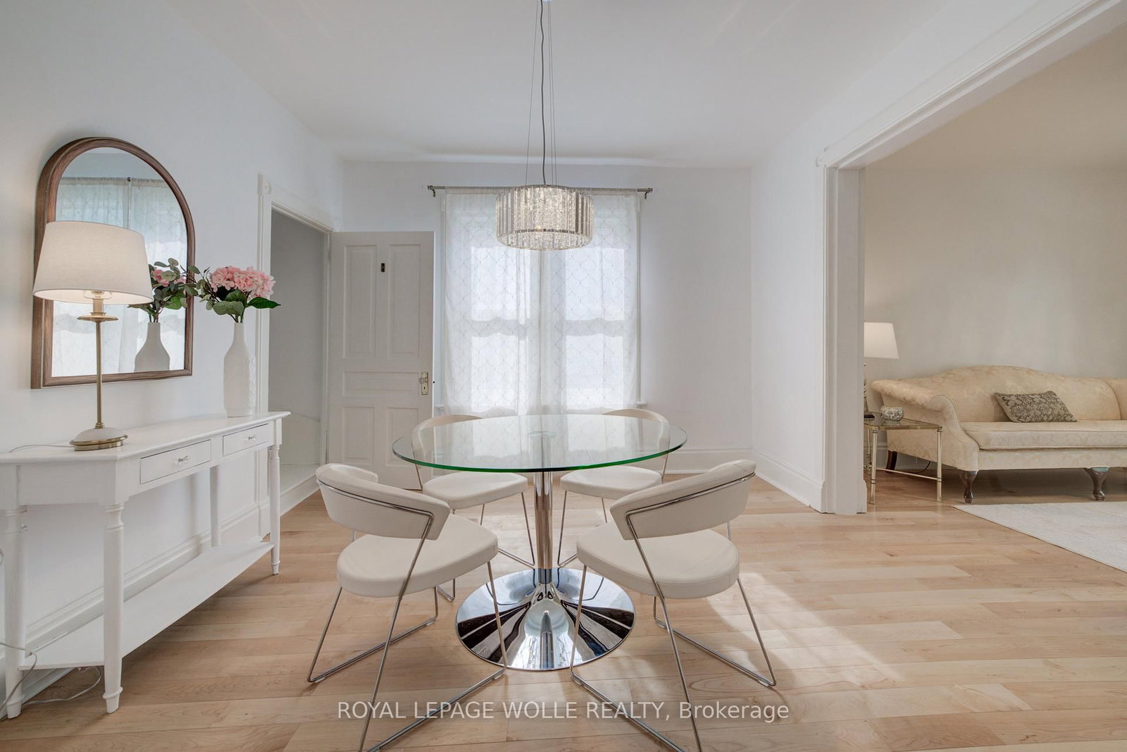 25 Central Street • Waterloo, ON photo 13