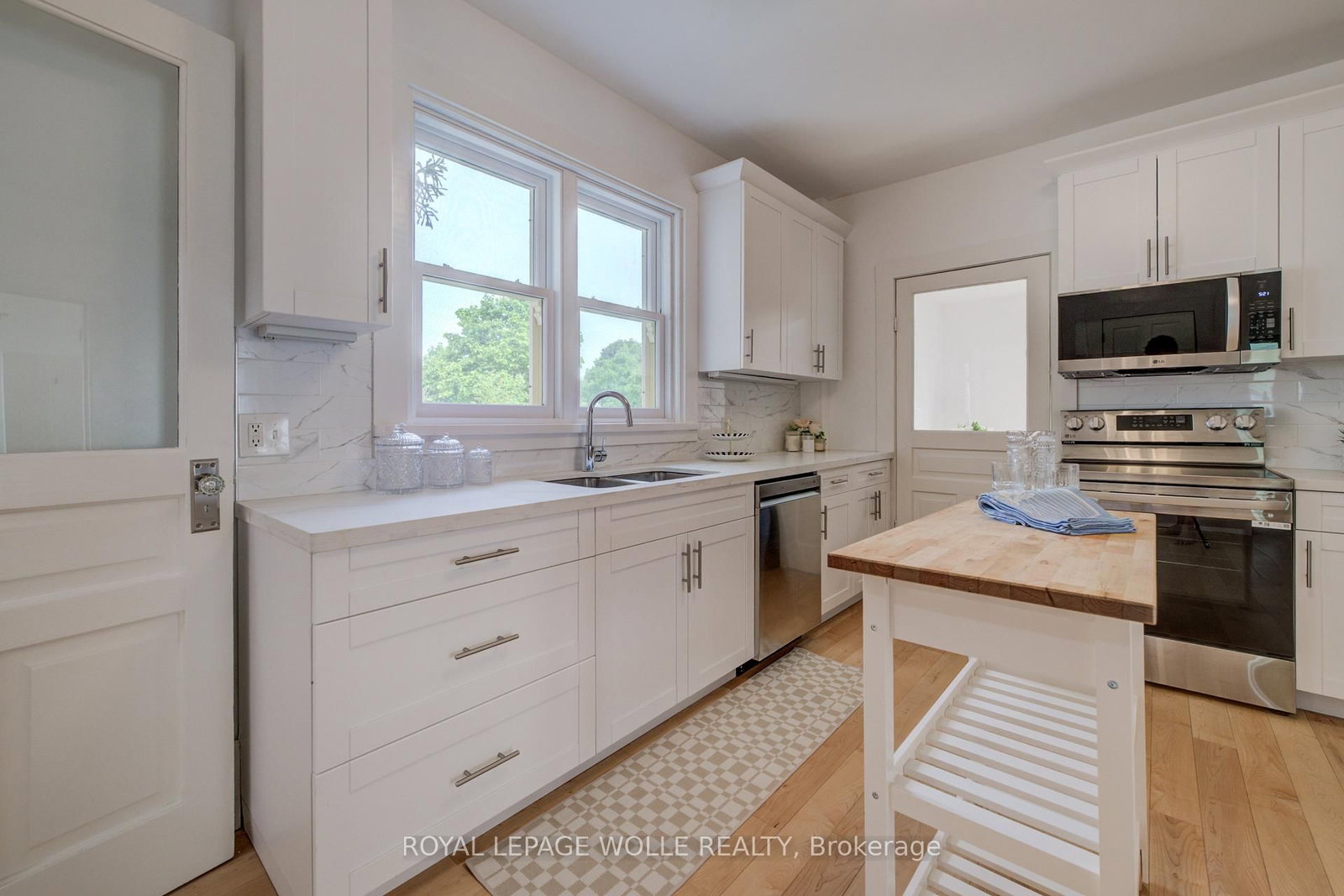 25 Central Street • Waterloo, ON photo 22