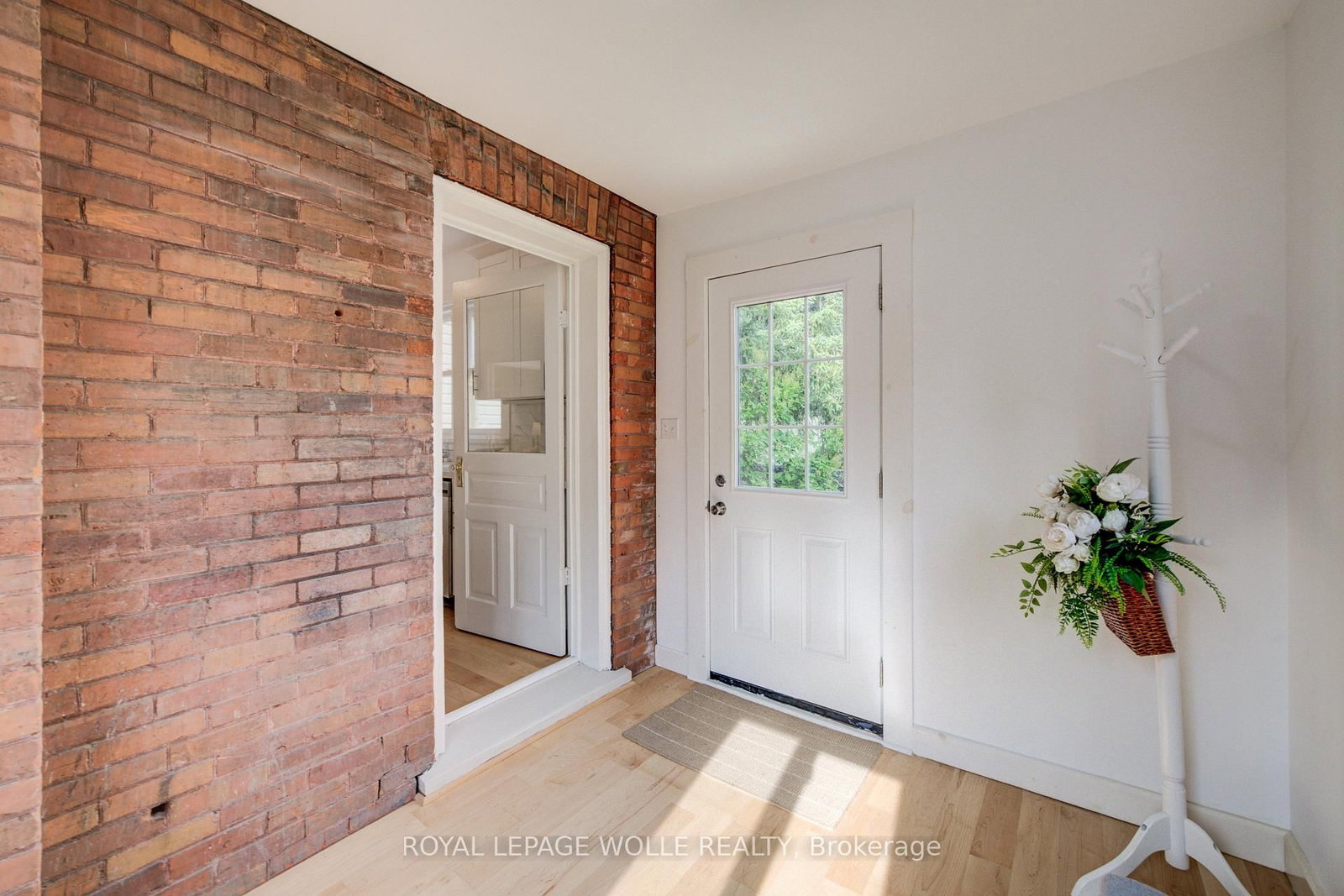 25 Central Street • Waterloo, ON photo 32