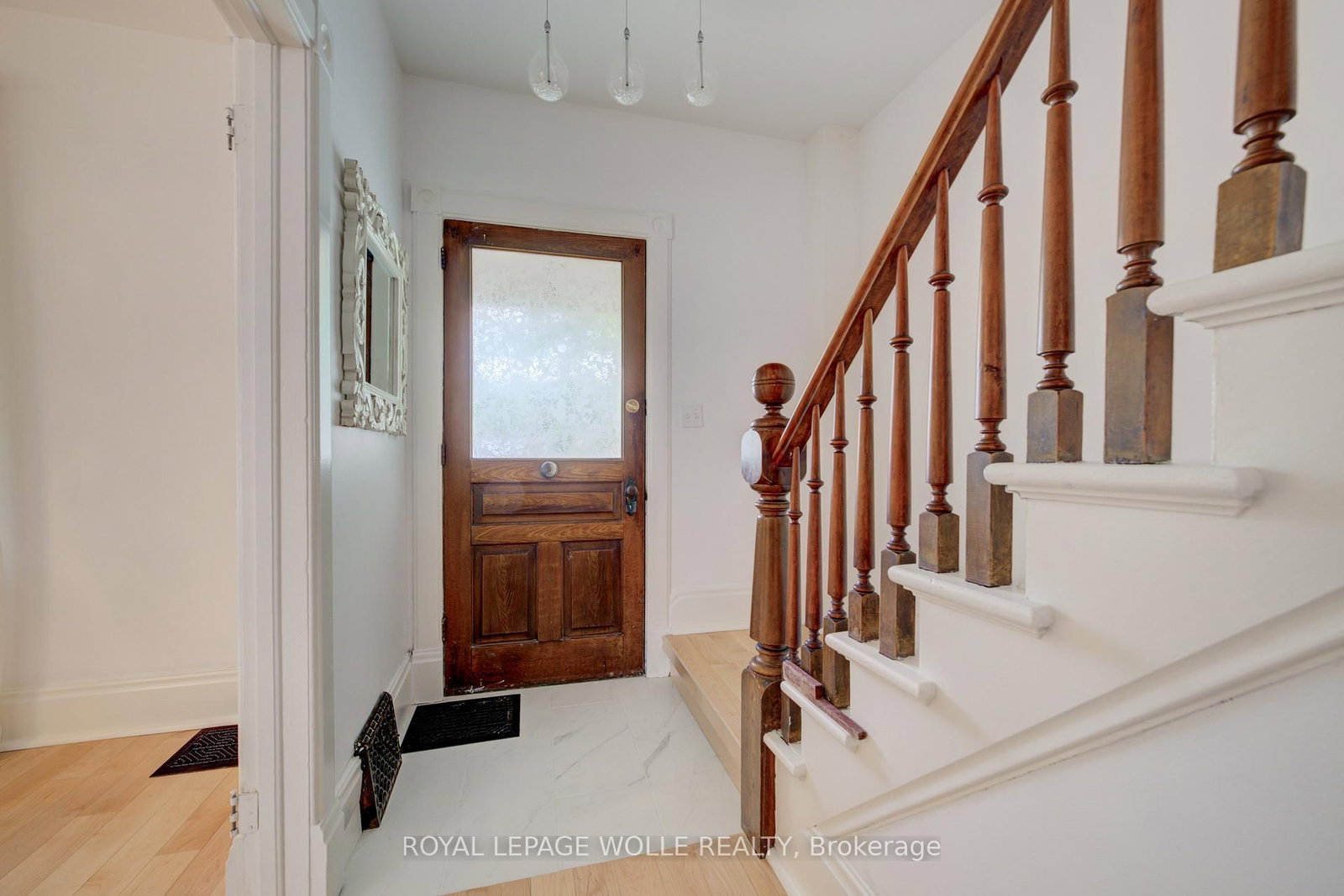 25 Central Street • Waterloo, ON photo 8