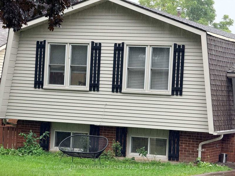 198 Coach Hill Drive