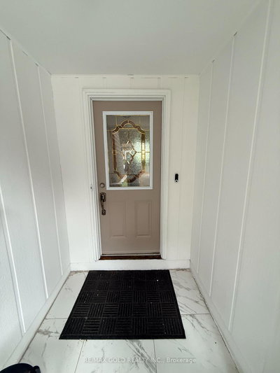 198 Coach Hill Drive • Kitchener, ON photo 4