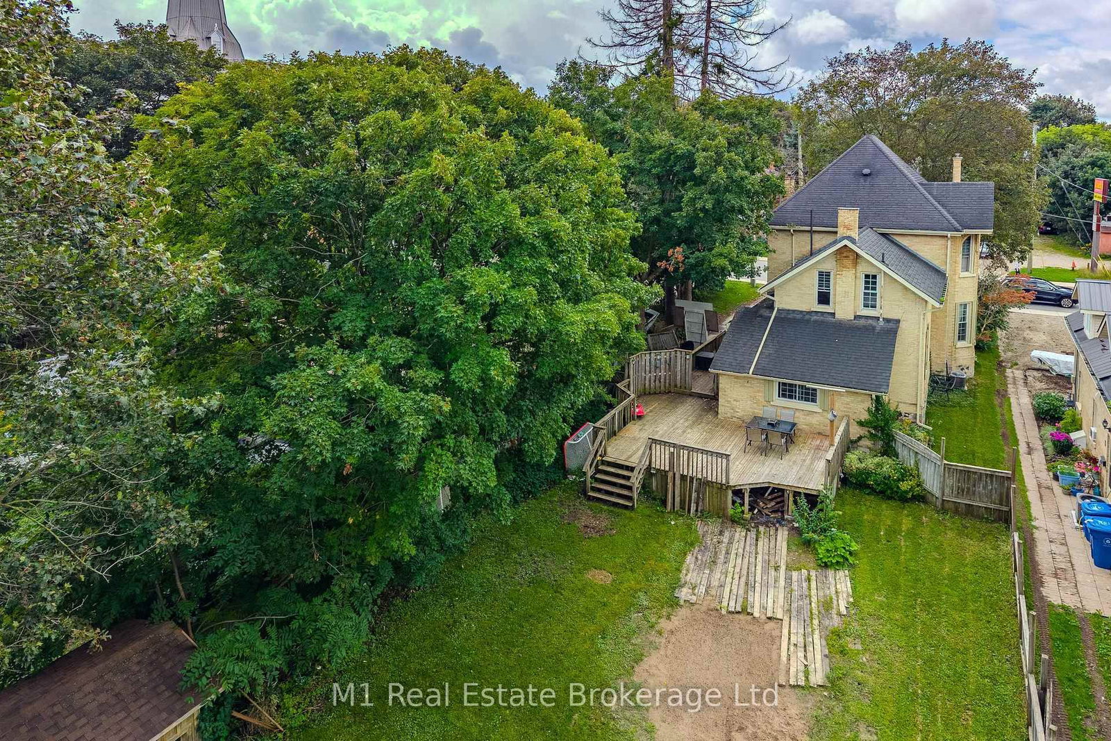 125 Elora Street S • Minto, ON photo 39